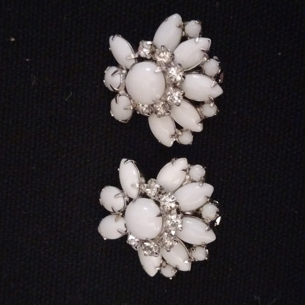 Vintage Milk Glass & Rhinestone Silver Tone Clip On Earrings